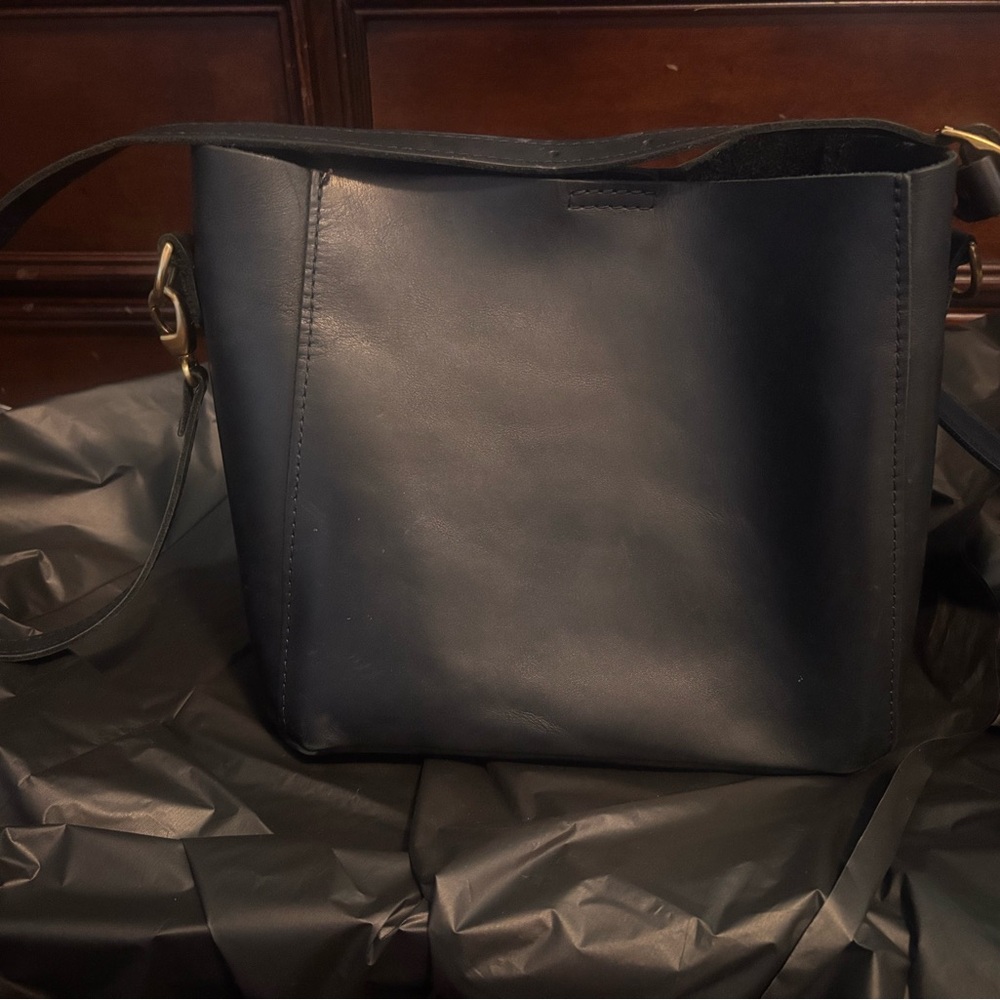 Used A/P Portland Leather Butterfly  Black Bucket Bag